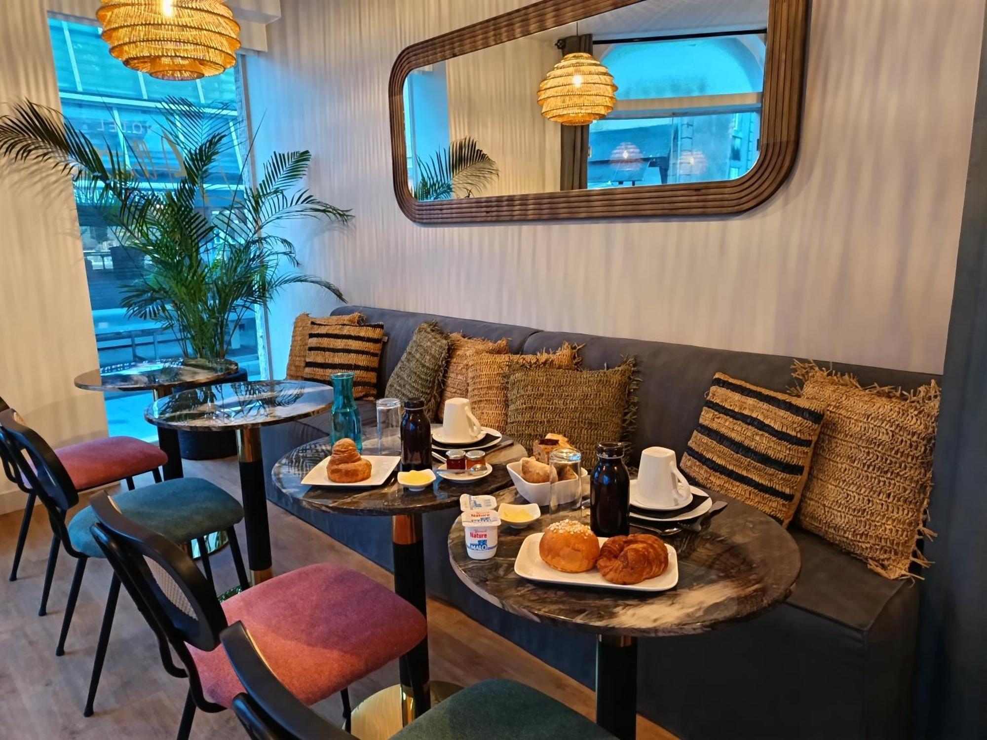 Hotel L'Albatros ル・プリガン エクステリア 写真